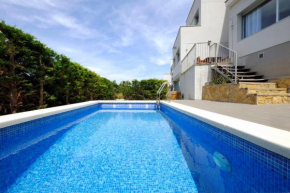Villa Mont Rodó con piscina y jardín privado - Pet Friendly